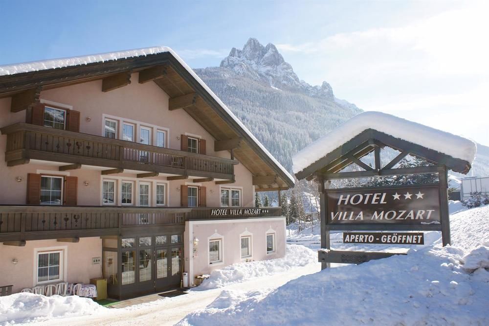 Hotel Villa Mozart Pozza di Fassa Εξωτερικό φωτογραφία
