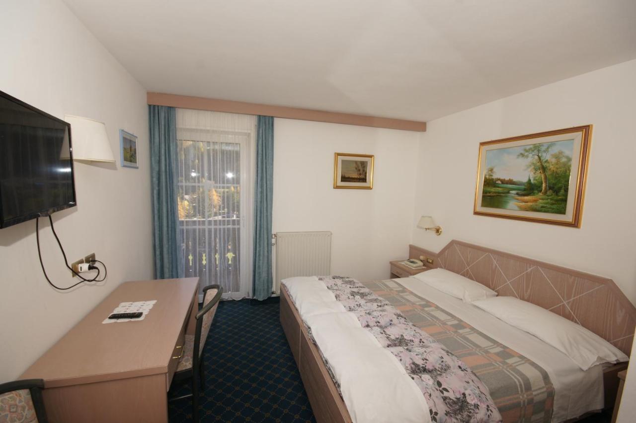 Hotel Villa Mozart Pozza di Fassa Εξωτερικό φωτογραφία